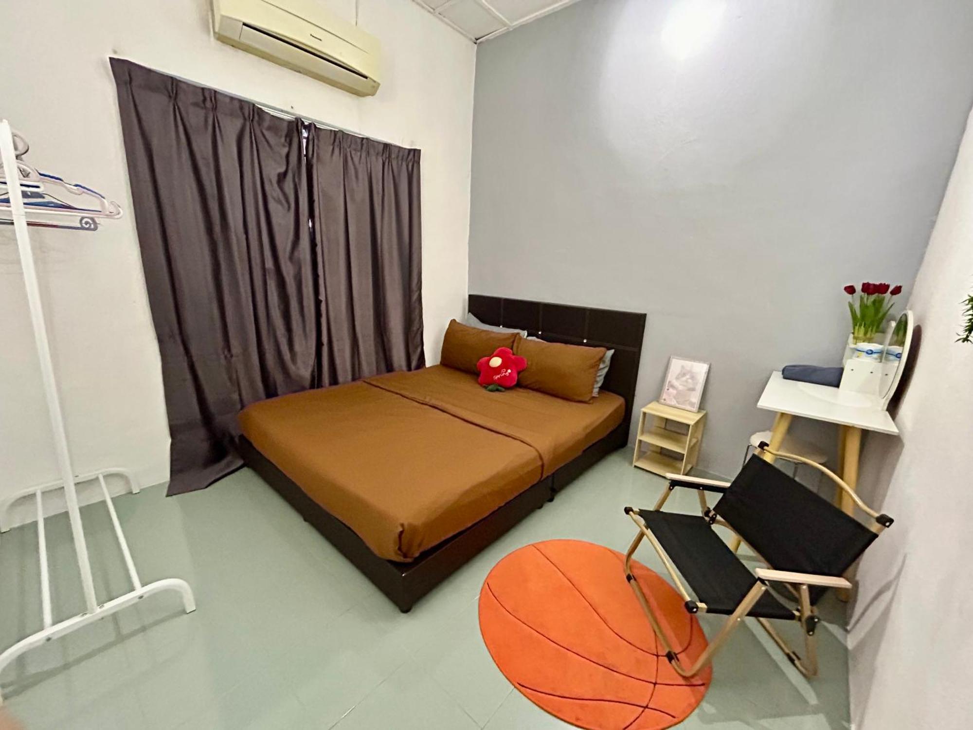 Heritage Cozy Entire 3 Bedroom House At Kijang Alma Bukit Mertajam Kültér fotó