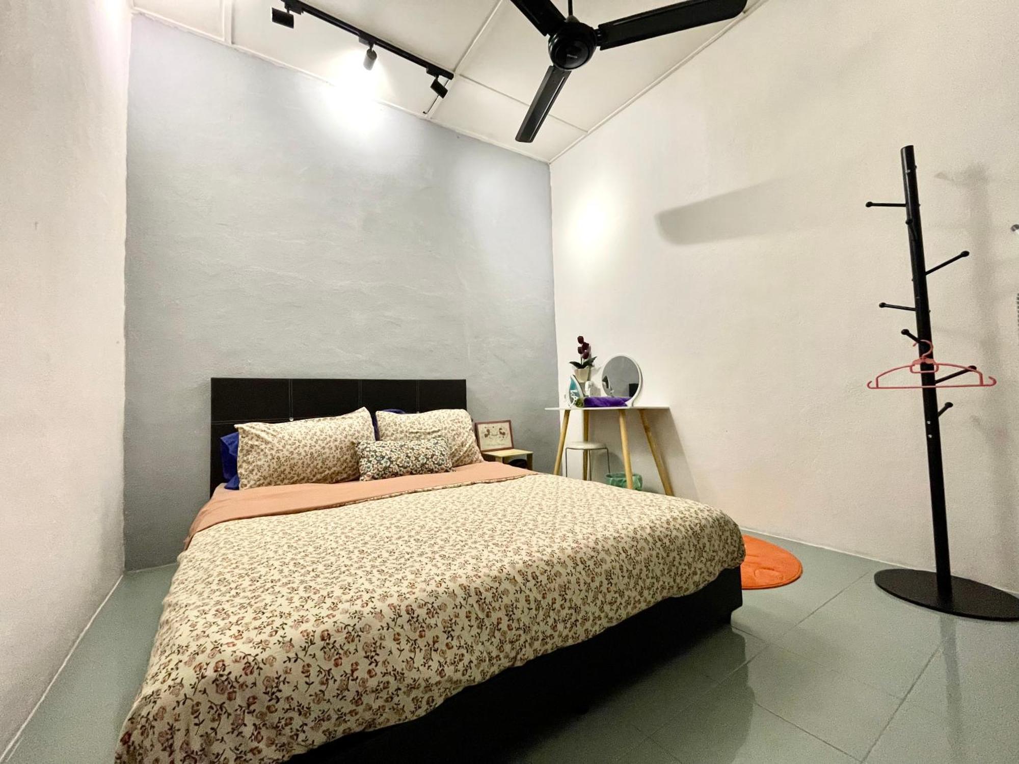 Heritage Cozy Entire 3 Bedroom House At Kijang Alma Bukit Mertajam Kültér fotó